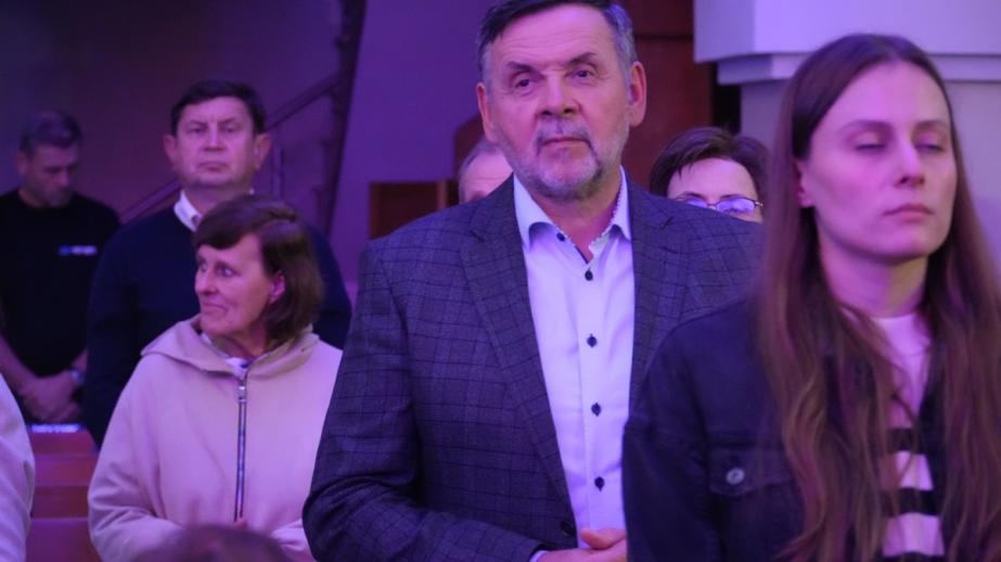 Znak zwycięstwa i żywej wiary. Odpust parafialny w Miętnem